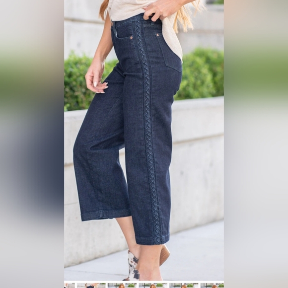 Judy Blue Cropped Wide-Leg Jeans - Picture 3 of 8